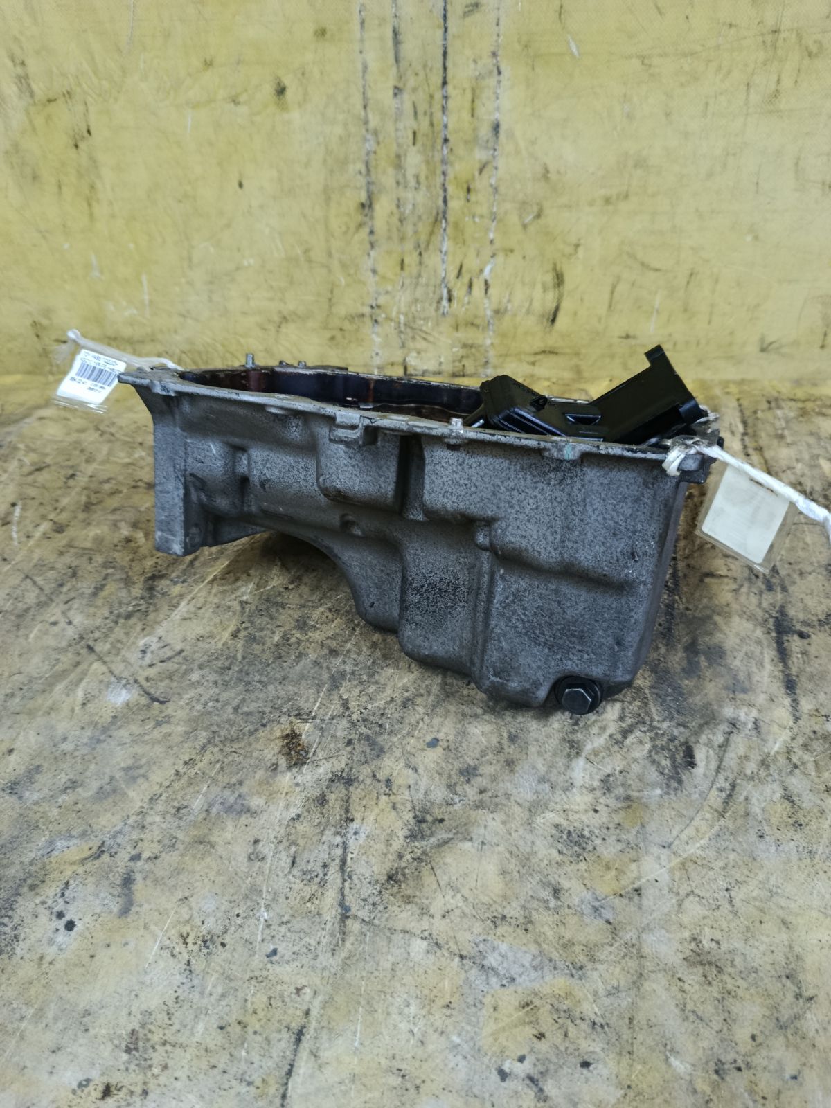 Поддон на Toyota Passo KGC10 1KR-FE Фото 4