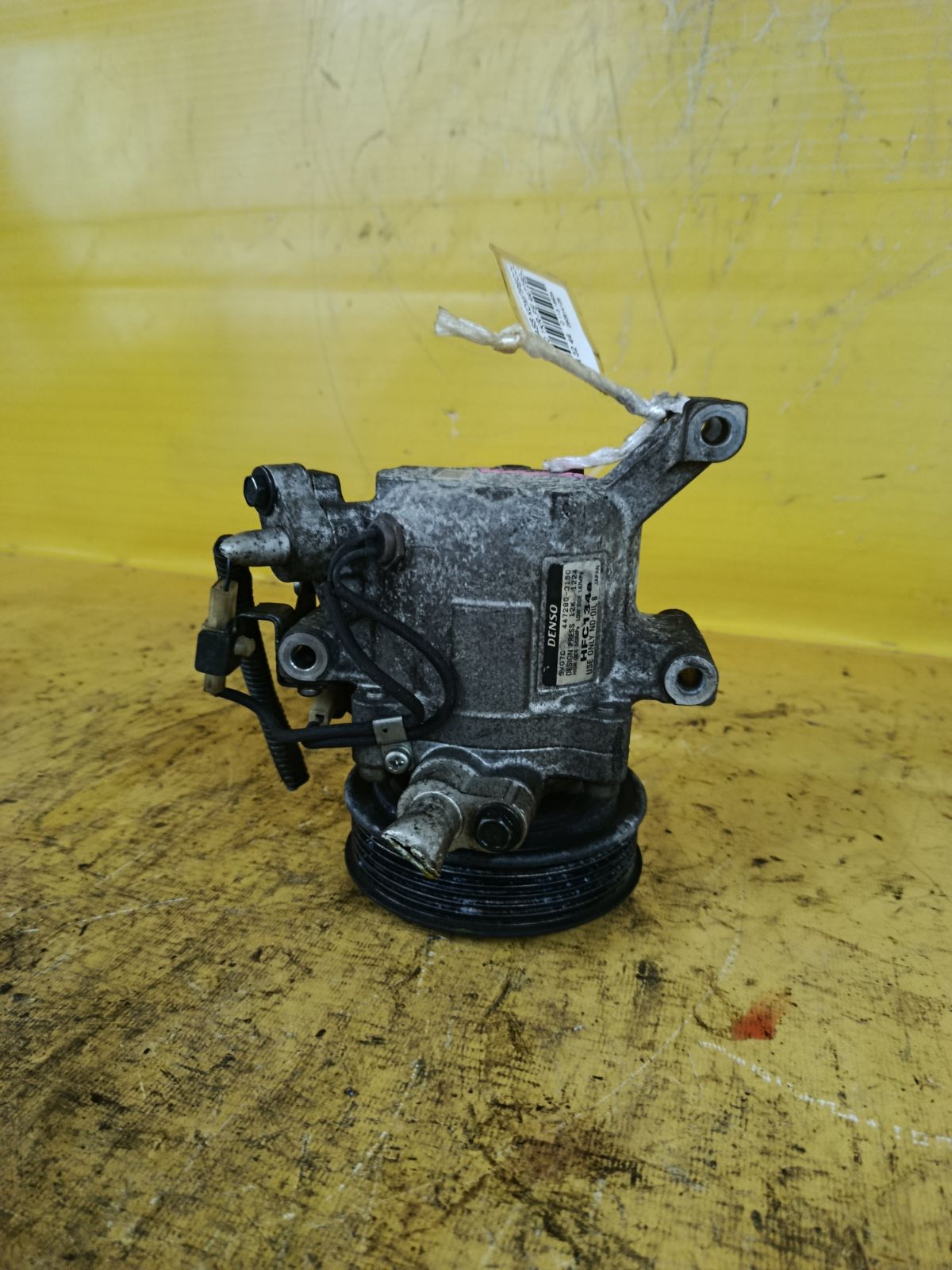 Компрессор кондиционера 447280-3150 на Toyota Passo KGC10 1KR-FE Фото 1