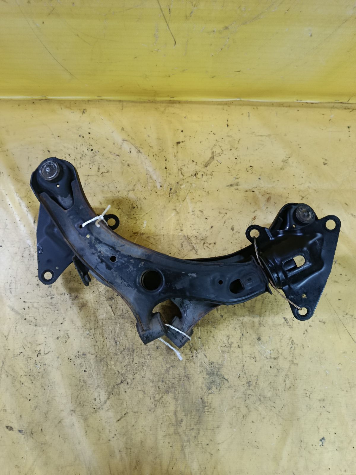 Рычаг на Honda Fit GE6 L13A Фото 1
