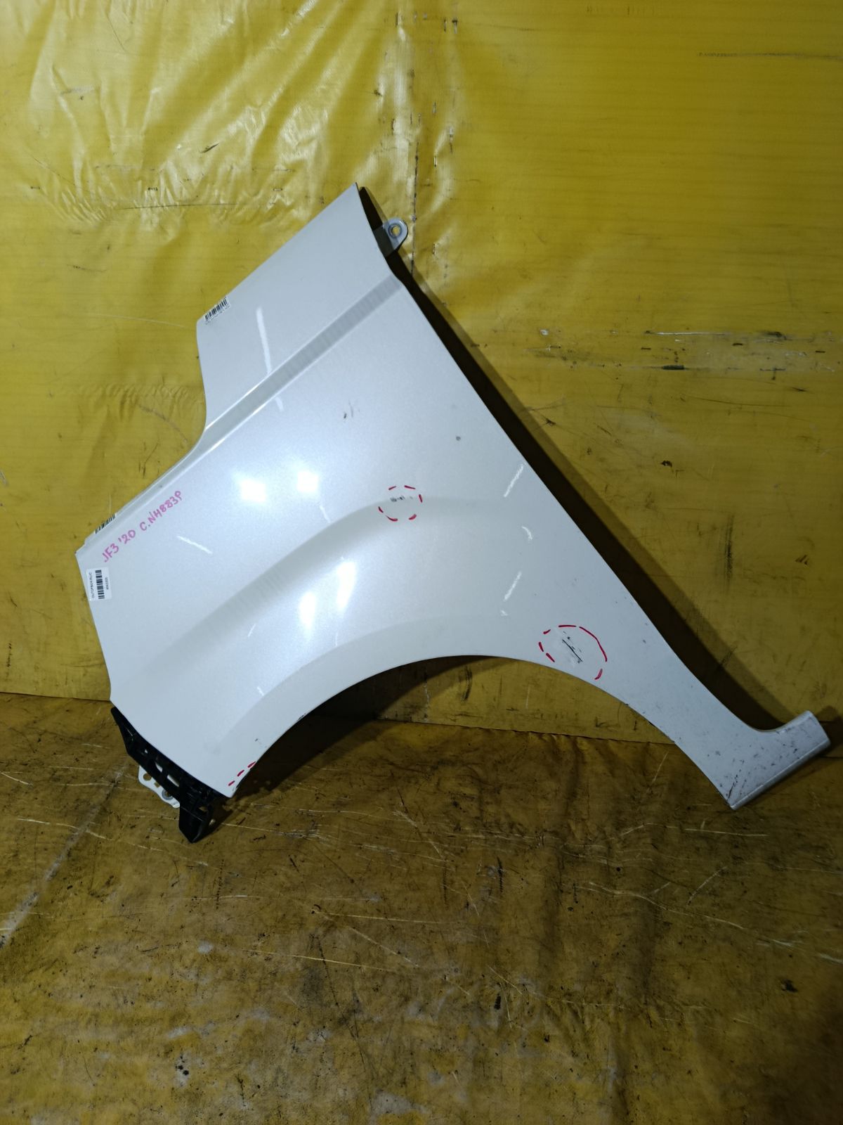 Крыло переднее на Honda N-Box JF3 Фото 1