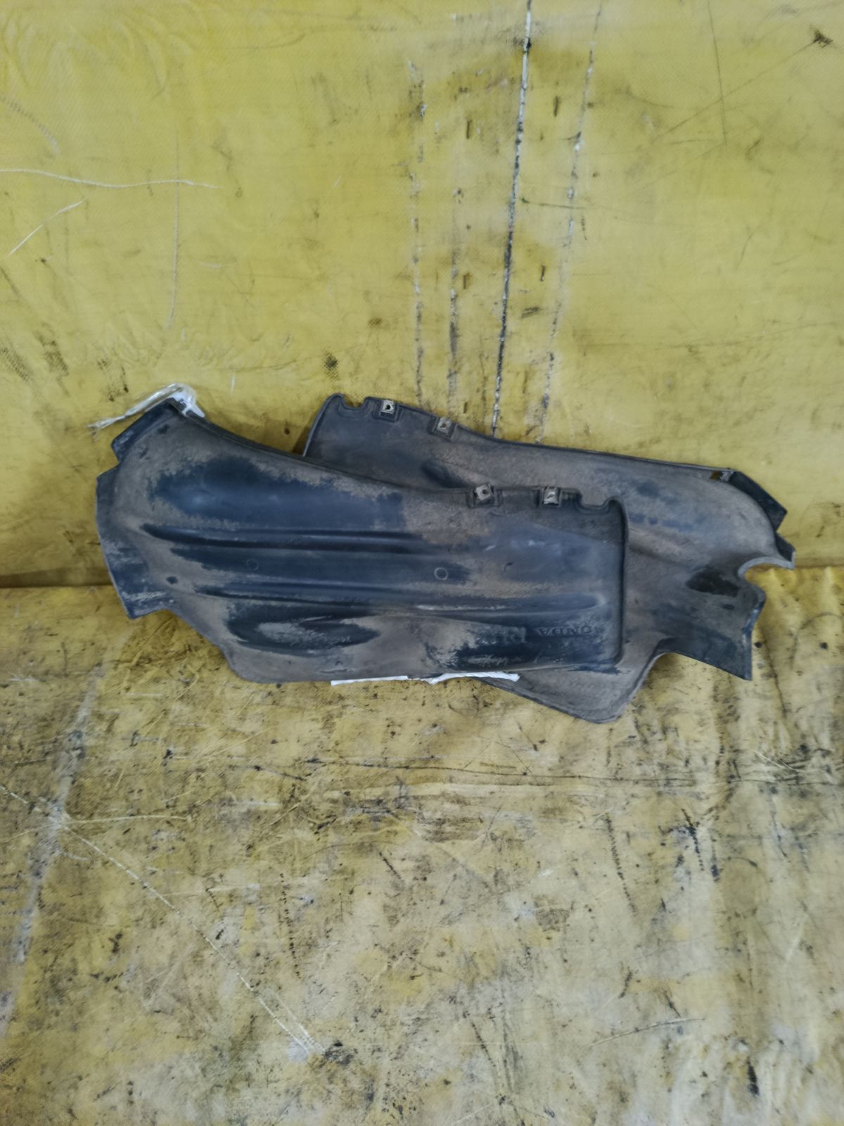 Подкрылок 74551-SAA-900, 74591-SAA-900 на Honda Fit GD1 L13A Фото 2