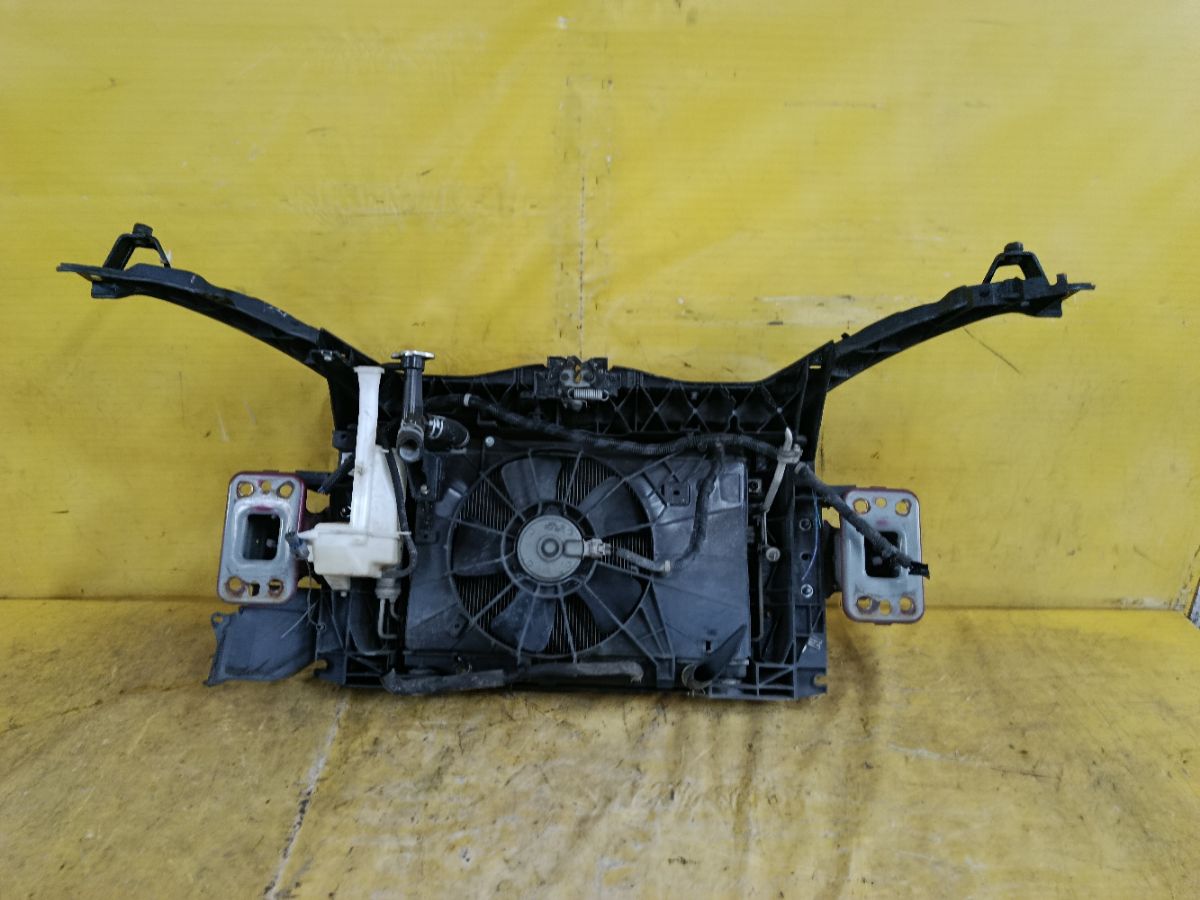 Телевизор на Mazda Verisa DC5W ZY-VE Фото 2