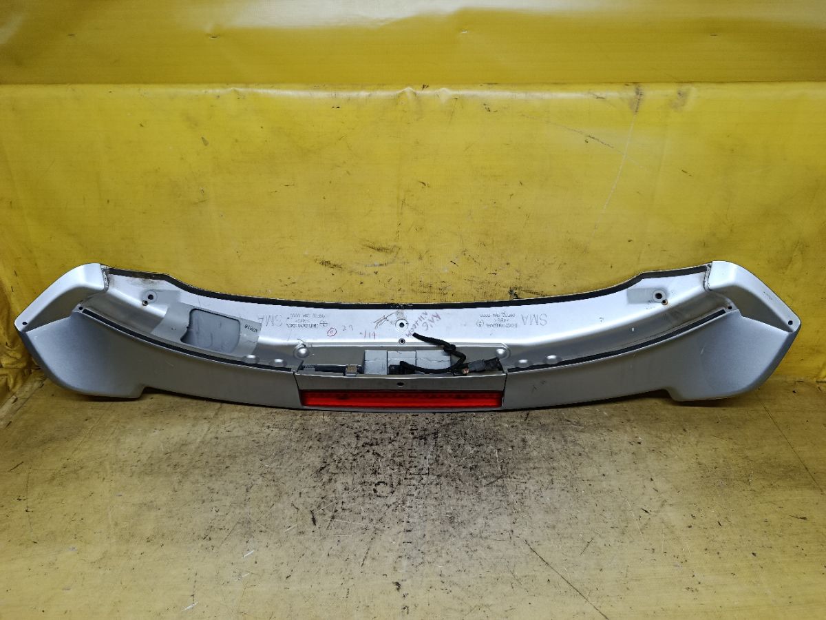 Спойлер 08F02-SMA-0000 на Honda Stream RN6 Фото 3