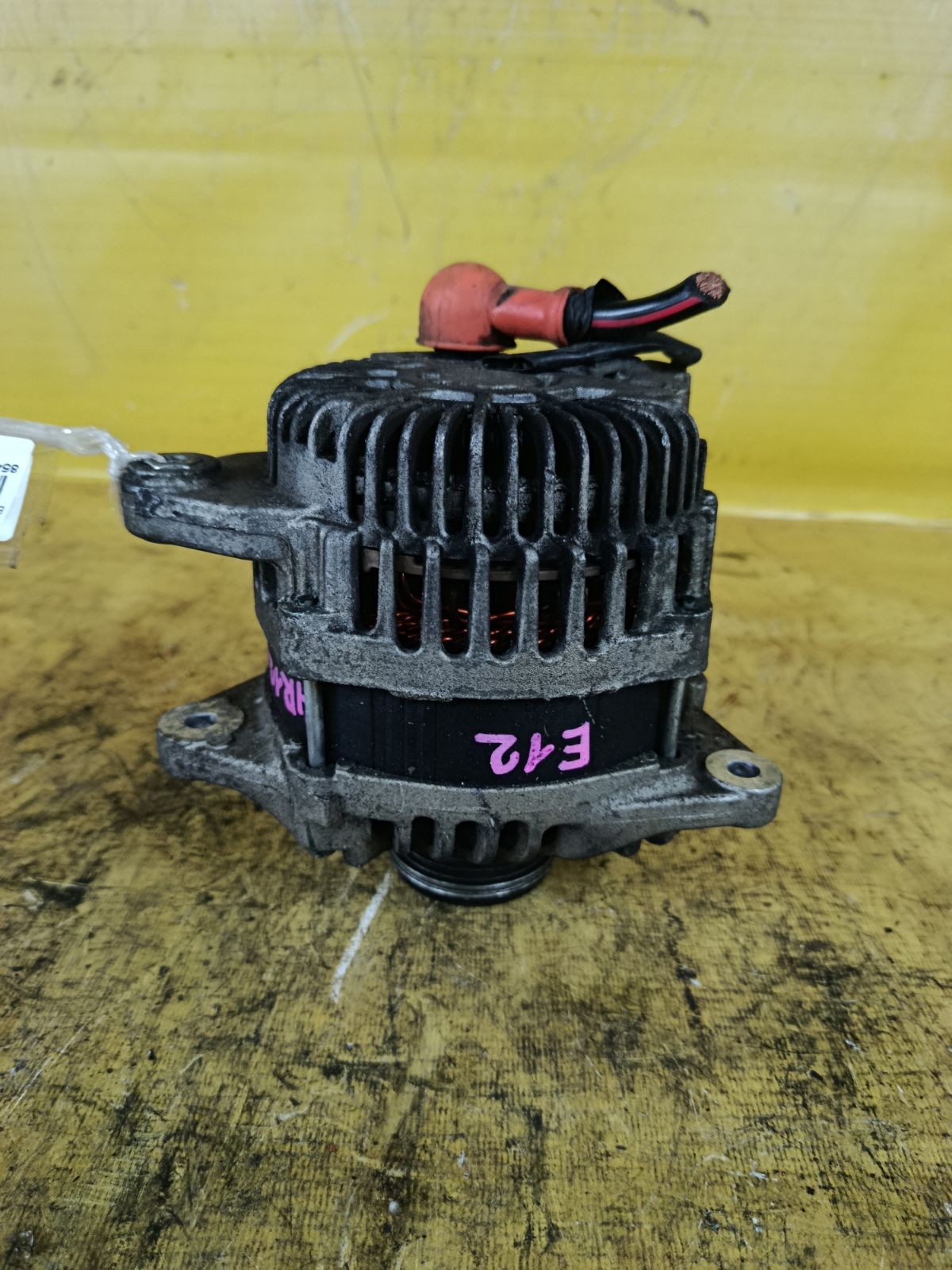 Генератор 23100-3HD1A на Nissan Note E12 HR12DDR Фото 1
