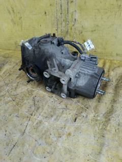 Редуктор на Toyota Noah AZR65G 1AZ-FSE 41110-44020  41110-44021, Заднее расположение