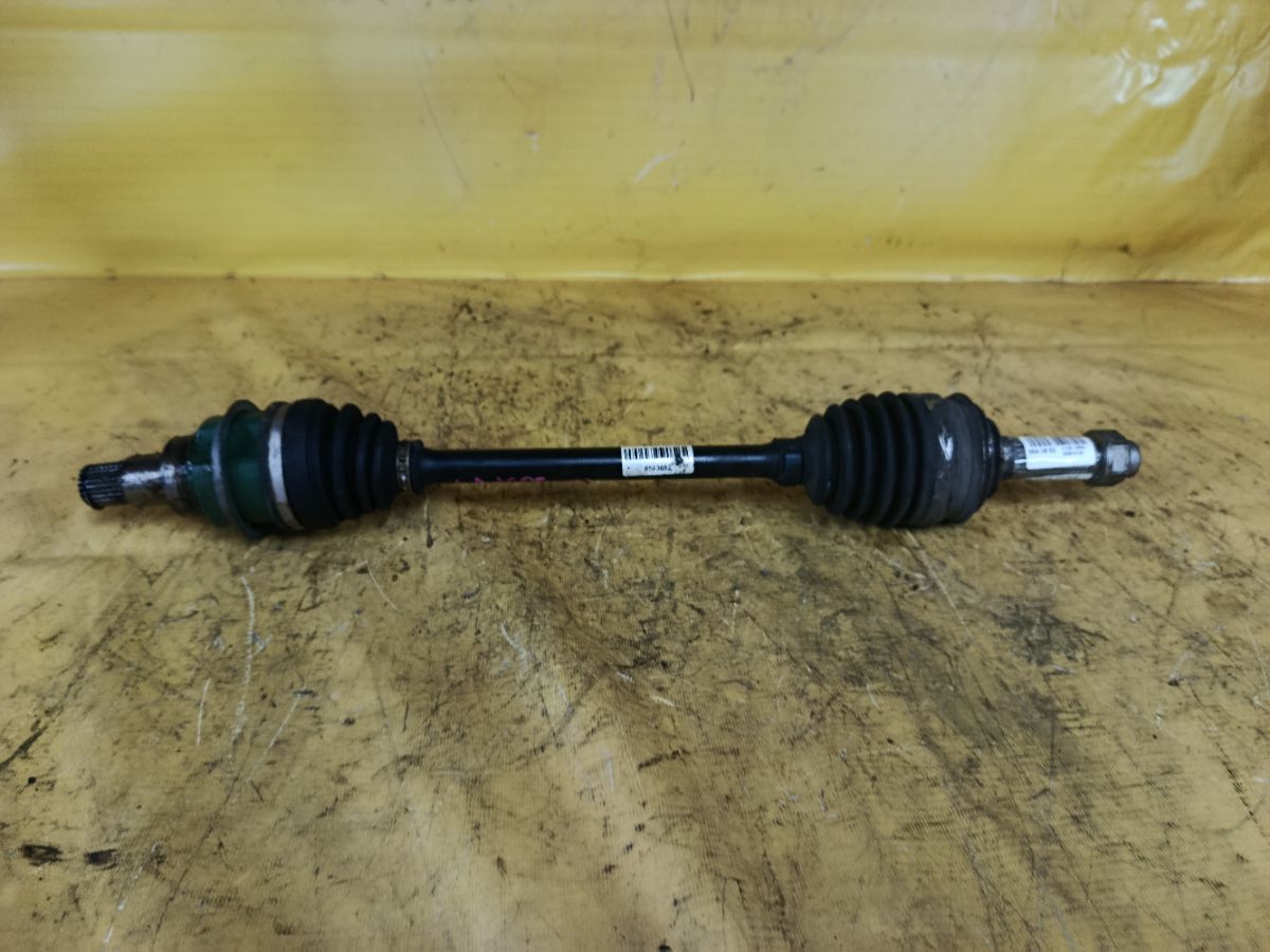 Привод на Daihatsu Move LA160S KF Фото 1