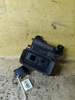 Радар-детектор на Daihatsu Move LA160S KF 88210-B2150