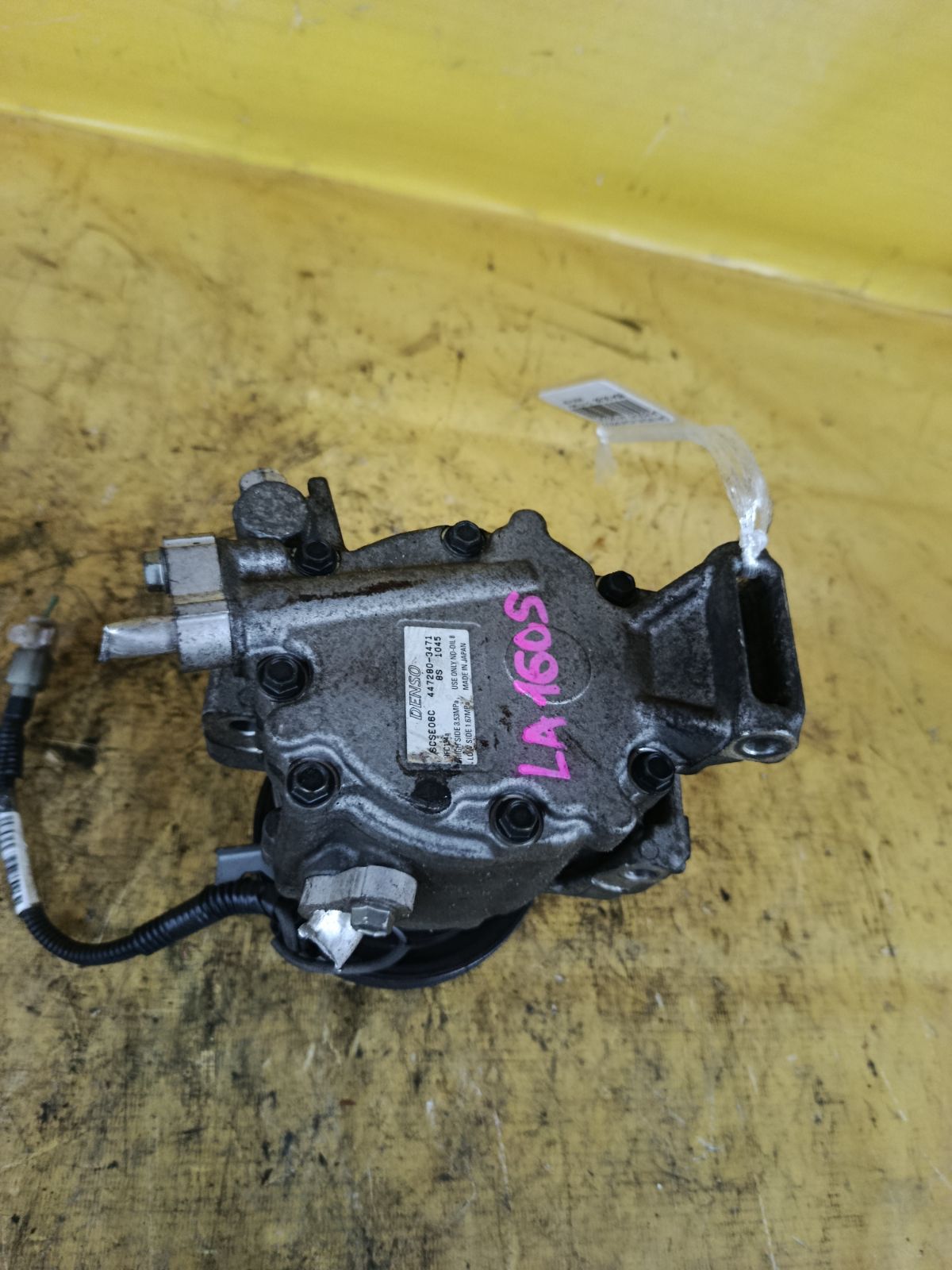 Компрессор кондиционера 447280-3471 на Daihatsu Move LA160S KF Фото 3