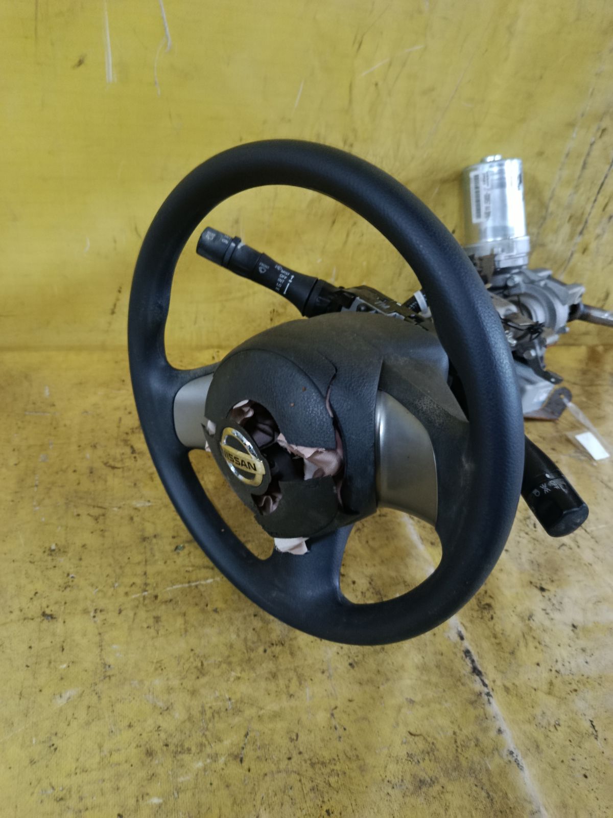 Рулевая колонка на Nissan Note E12 Фото 3