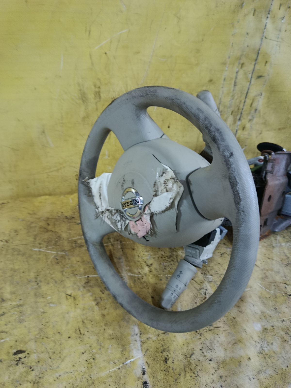 Рулевая колонка на Nissan March AK12 Фото 3