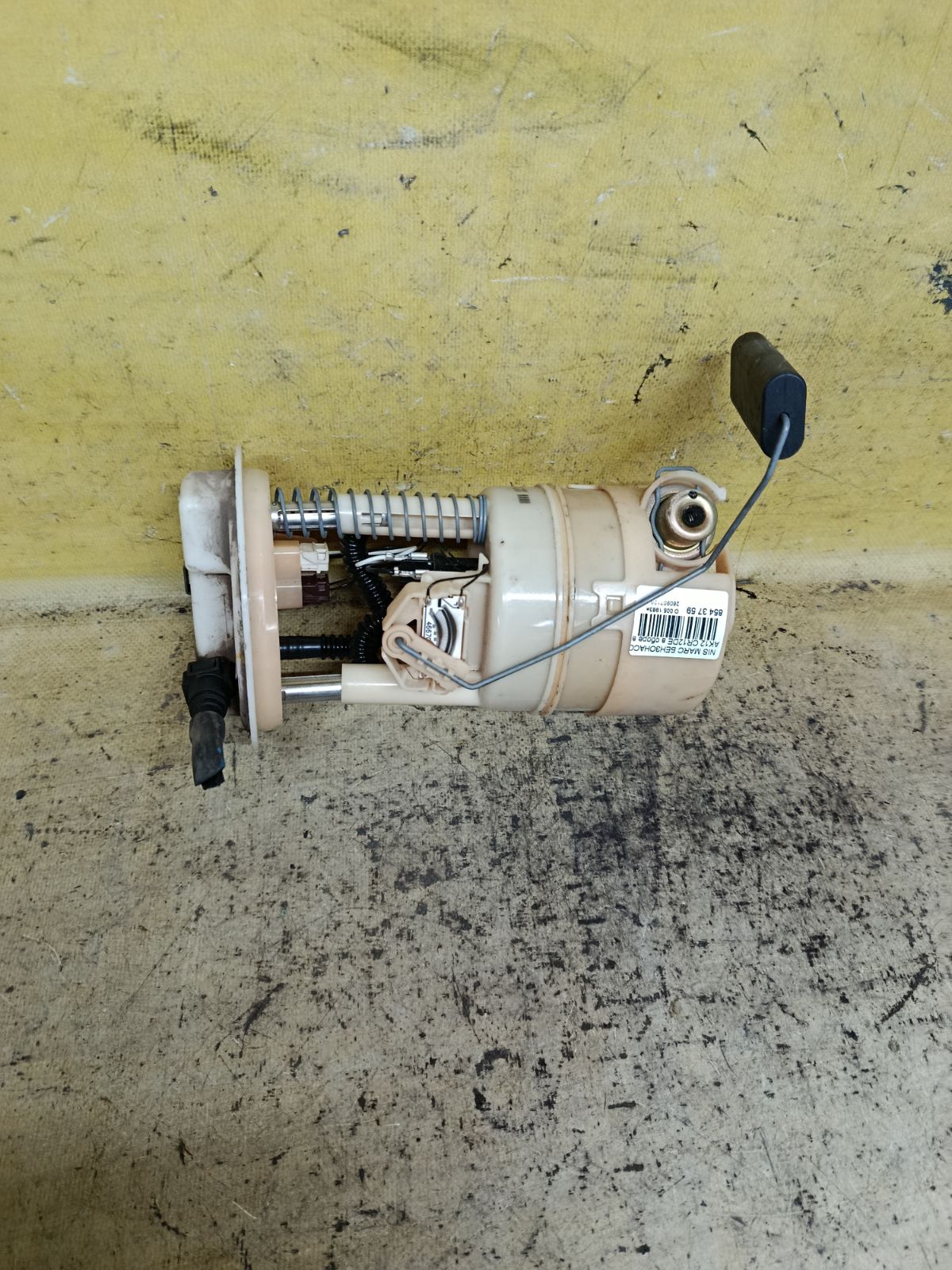 Бензонасос на Nissan March AK12 CR12DE Фото 2