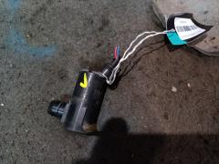 Насос омывателя стекла 85330-60140 на Toyota Фото 3