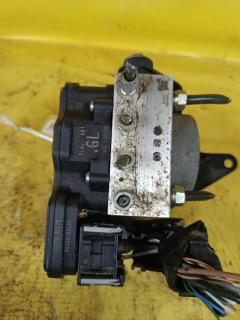 Блок ABS 44510-B2L70, 89540-B2L00 на Daihatsu Mira E:s LA350S KF-VE6 Фото 2