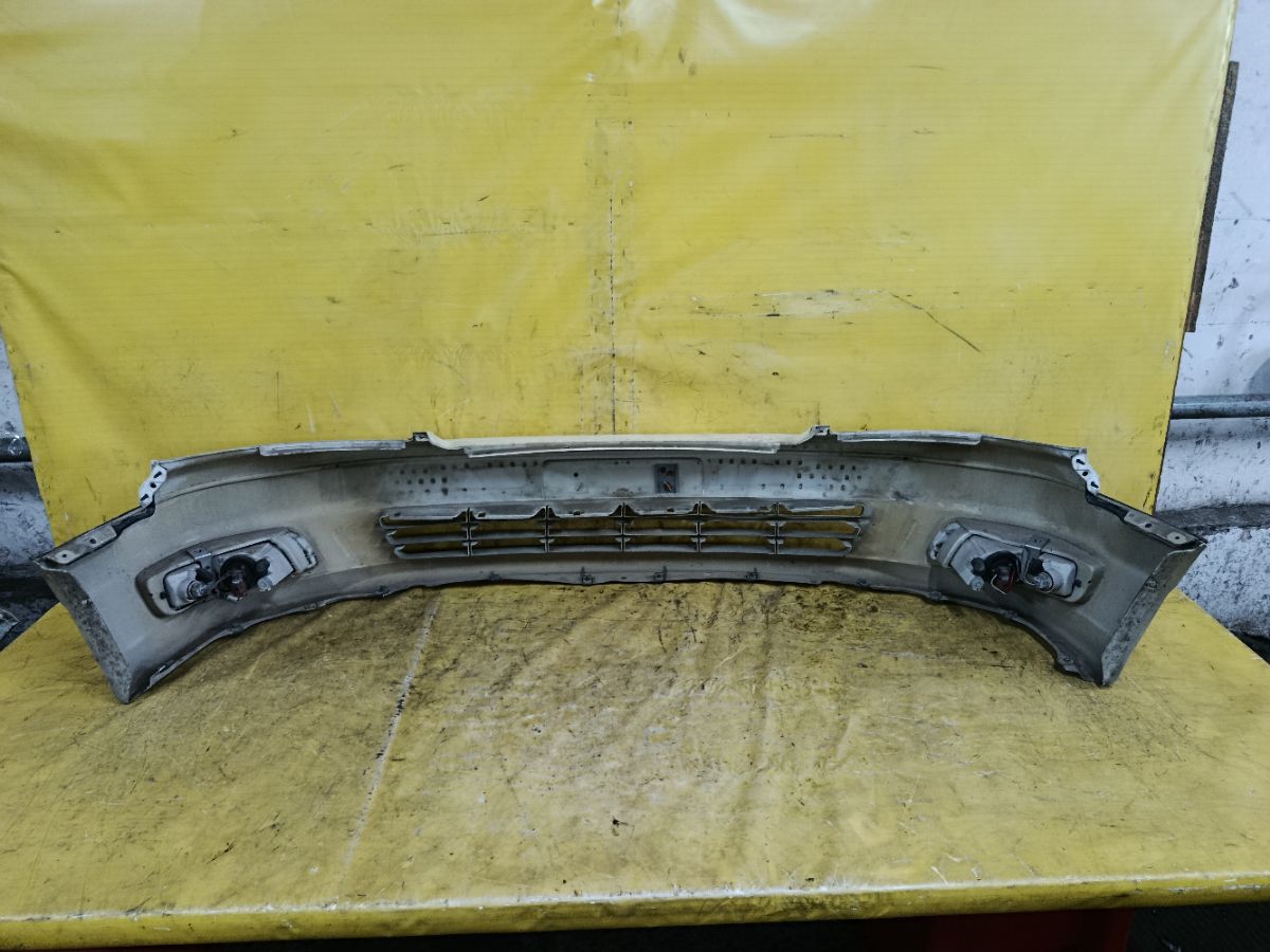 Бампер 50-49 50-49,52119-50180 на Toyota Celsior UCF21 Фото 8