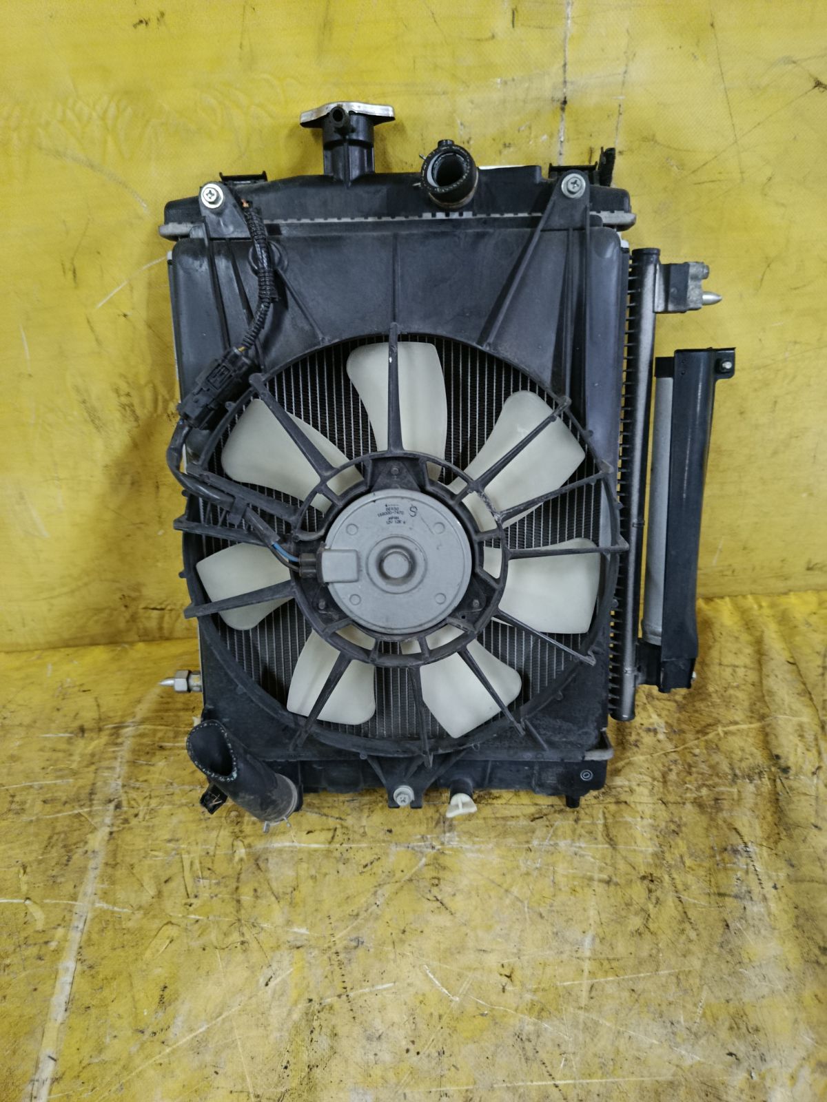 Радиатор ДВС на Honda N-Box JF1 S07A Фото 2