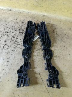 Крепление бампера на Daihatsu Cast LA250S 52155-B2340  52156-B2340, Заднее расположение