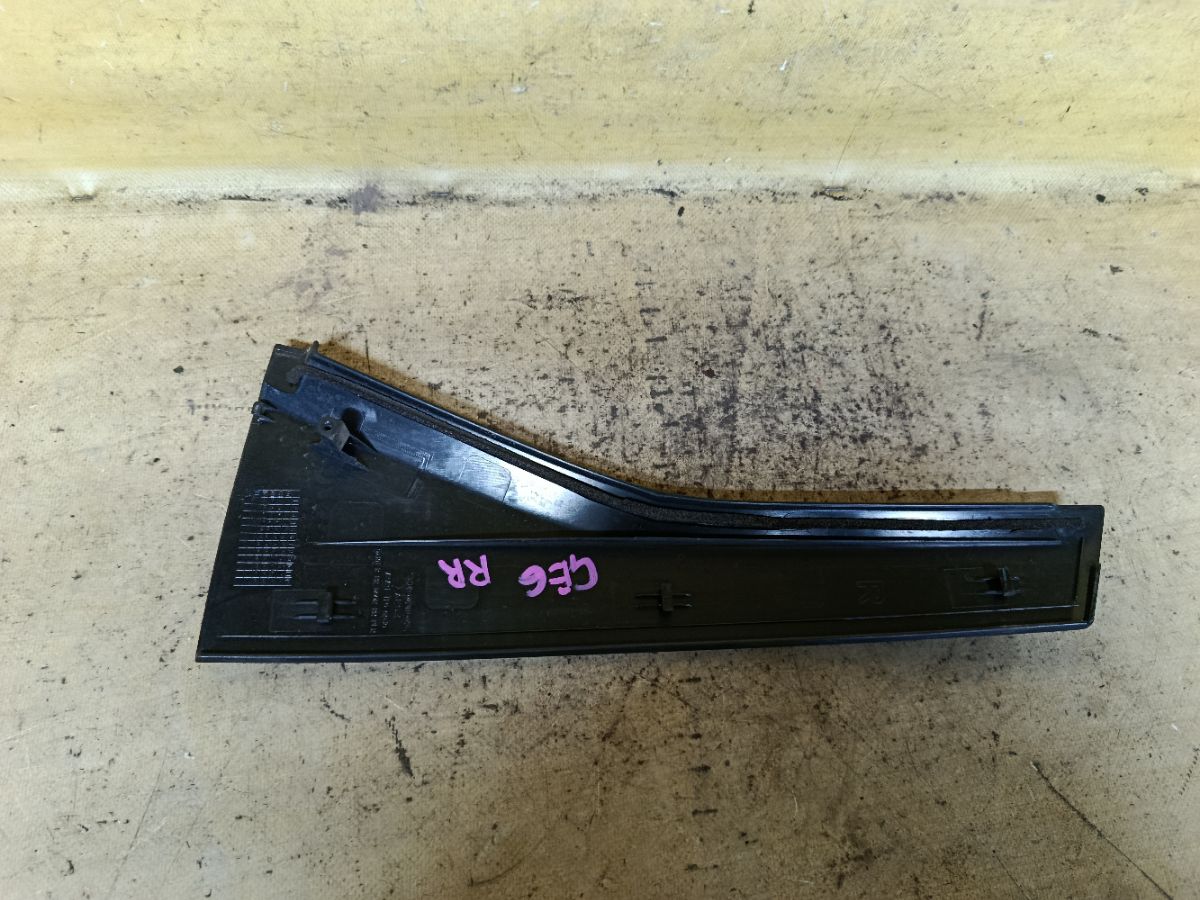 Молдинг на дверь 72721-TF0-0030 на Honda Fit GE6 Фото 2