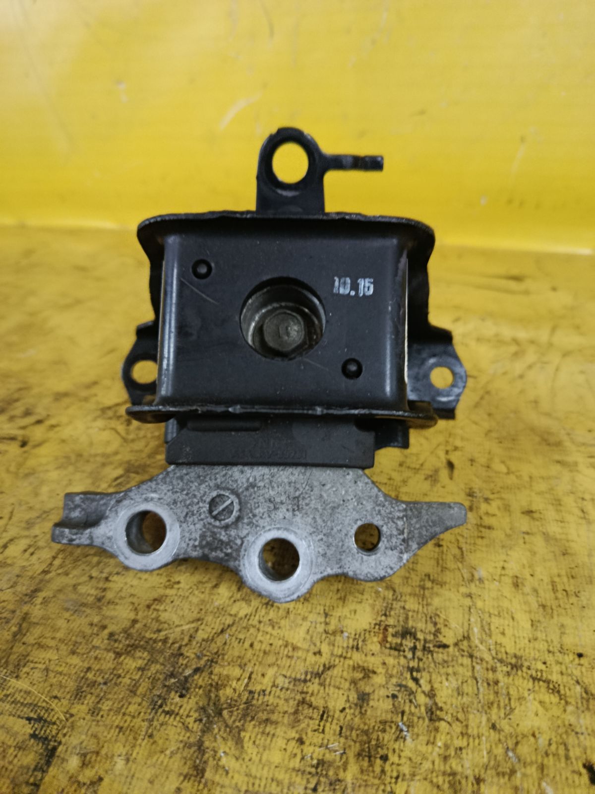 Подушка двигателя на Daihatsu Tanto LA600S KF-VE Фото 3
