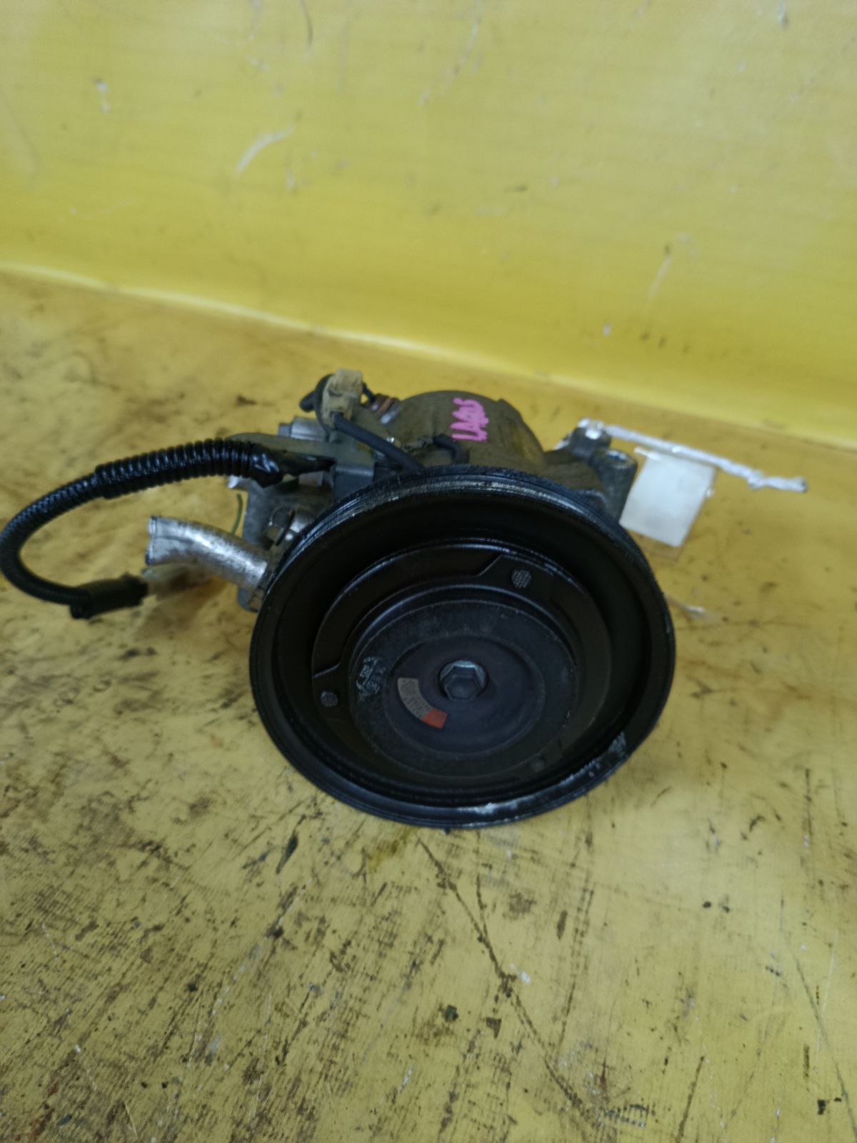 Компрессор кондиционера 447280-3213 на Daihatsu Tanto LA600S KF-VE Фото 5