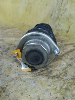 Стойка амортизатора 48510-B2D11 на Daihatsu Tanto LA600S KF-VE Фото 2
