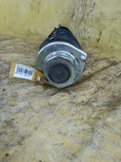 Стойка амортизатора 48520-B2D11 на Daihatsu Tanto LA600S KF-VE Фото 2