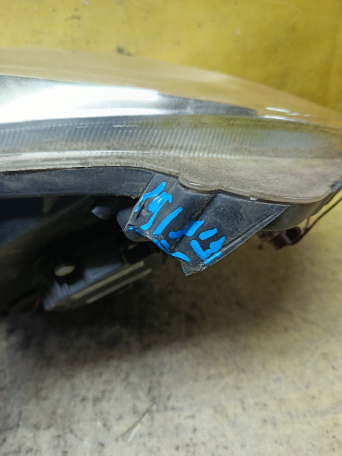 Фара 1817 1817, на Nissan March AK12 Фото 3