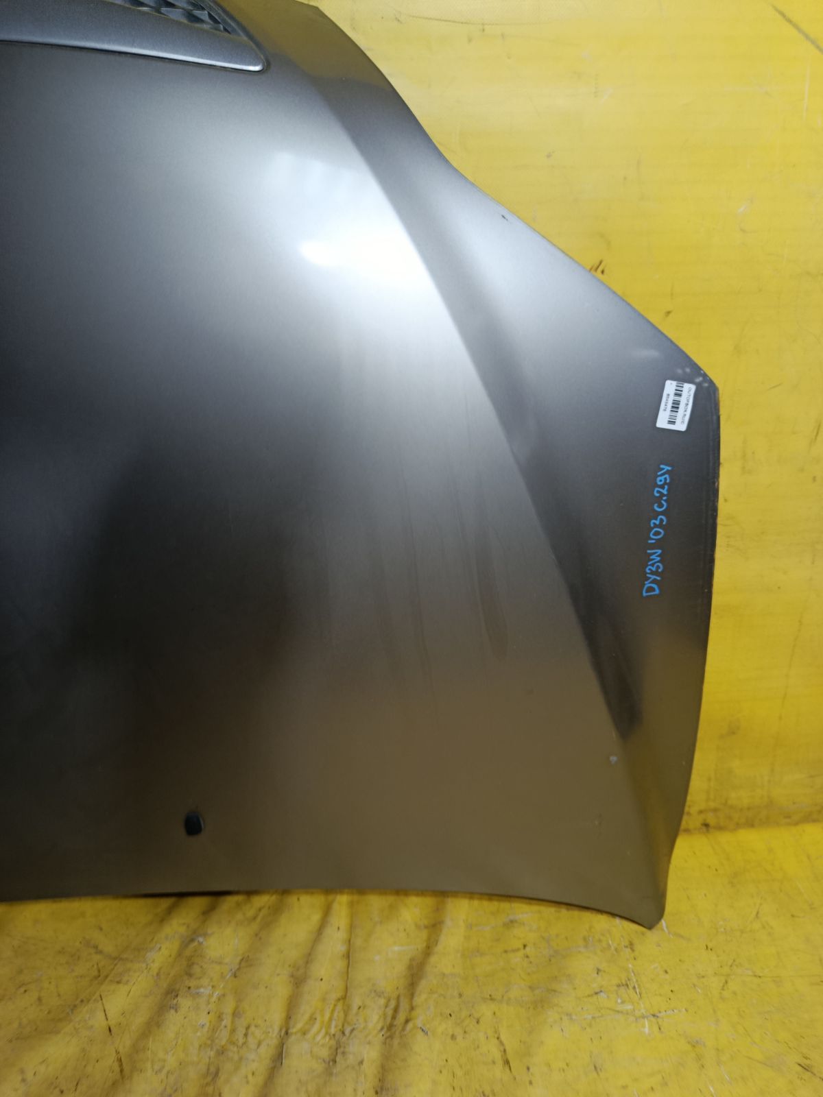 Капот на Mazda Demio DY3W Фото 8