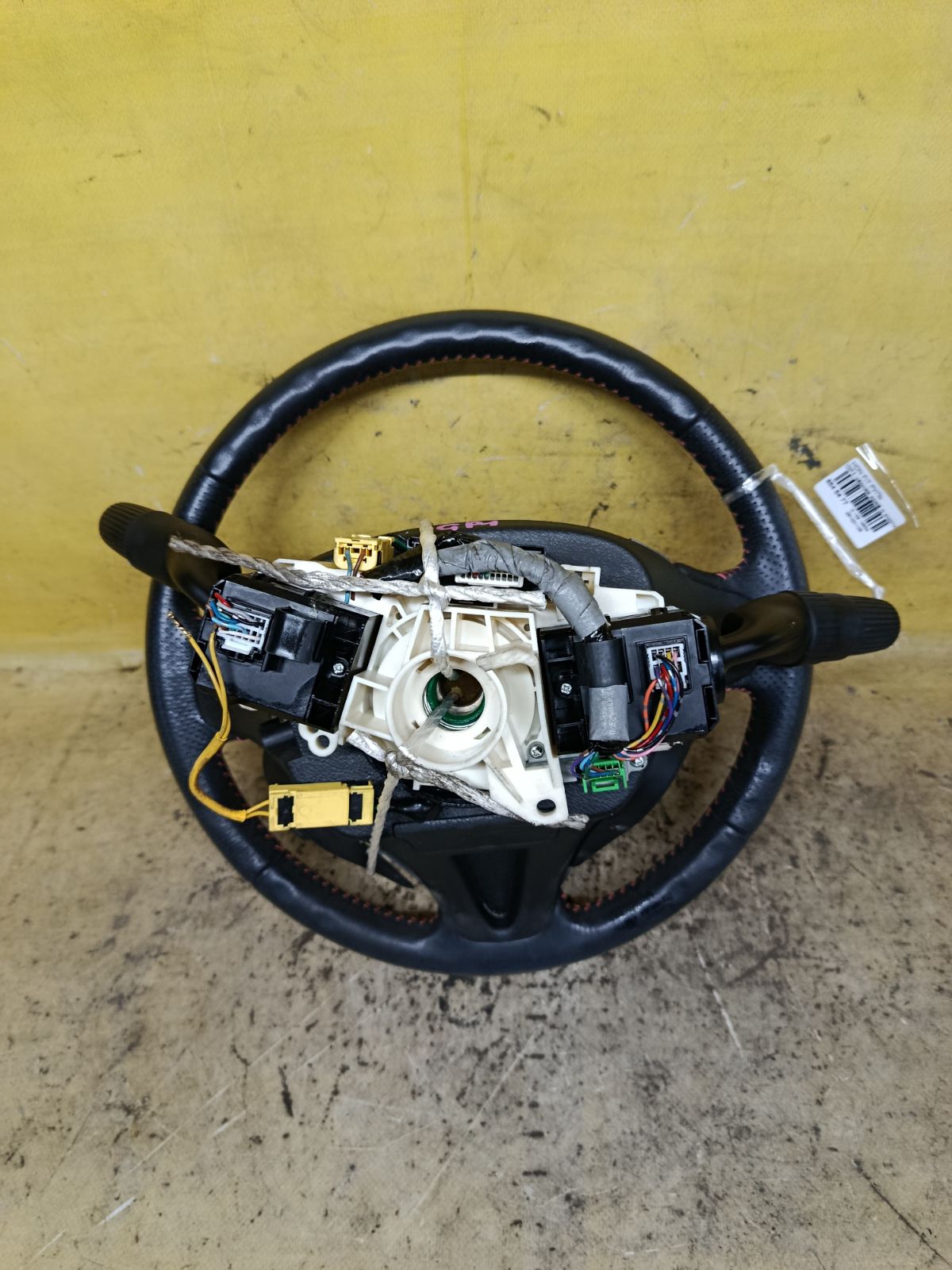 Руль на Honda Fit Hybrid GP1 Фото 4