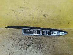 Блок упр-я стеклоподъемниками на Mazda Demio DY3W D39766350C, Переднее Правое расположение