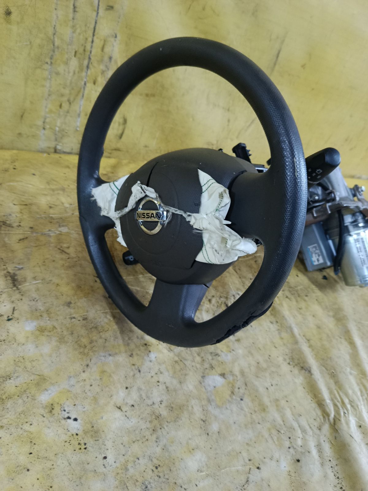 Рулевая колонка на Nissan March AK12 Фото 5