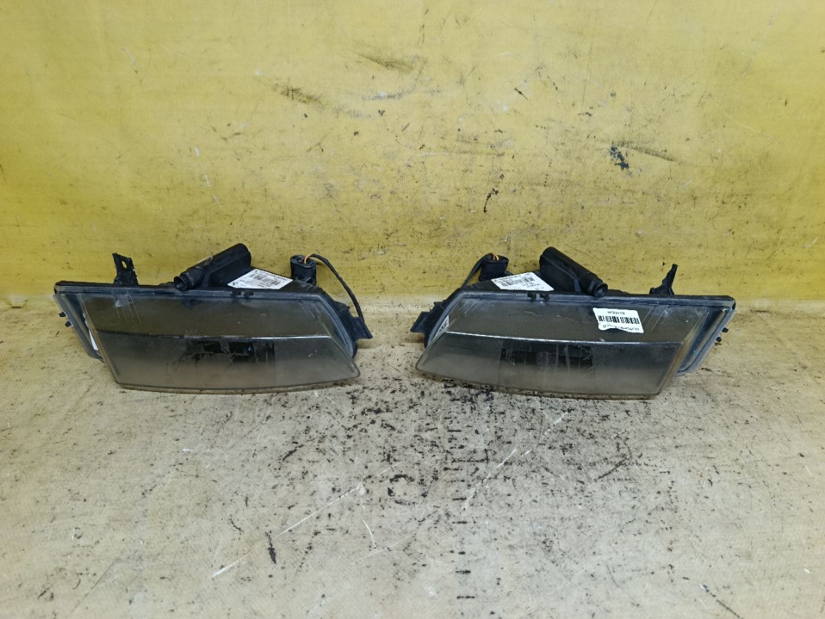 Туманка бамперная 7181288, 7181287 на Bmw 1-Series E87-4D32 Фото 1