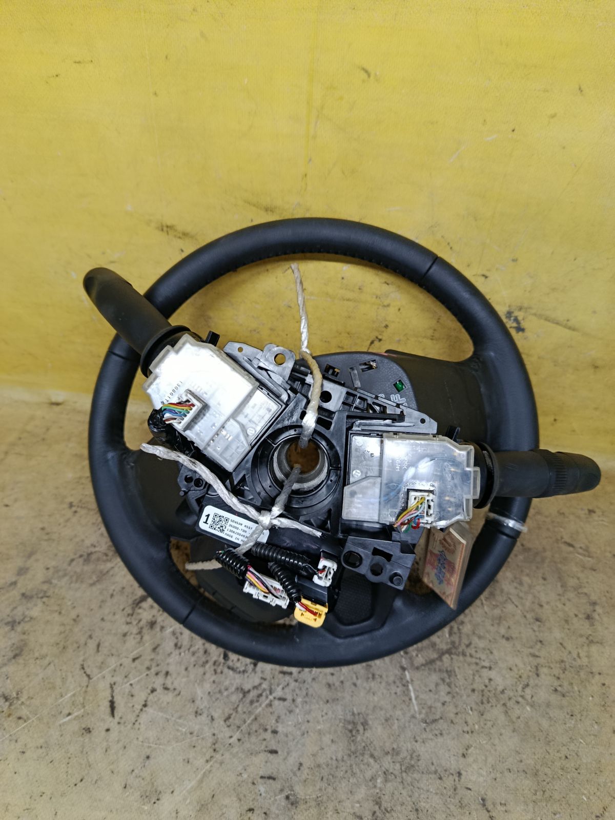 Руль на Honda Fit Hybrid GP5 Фото 4