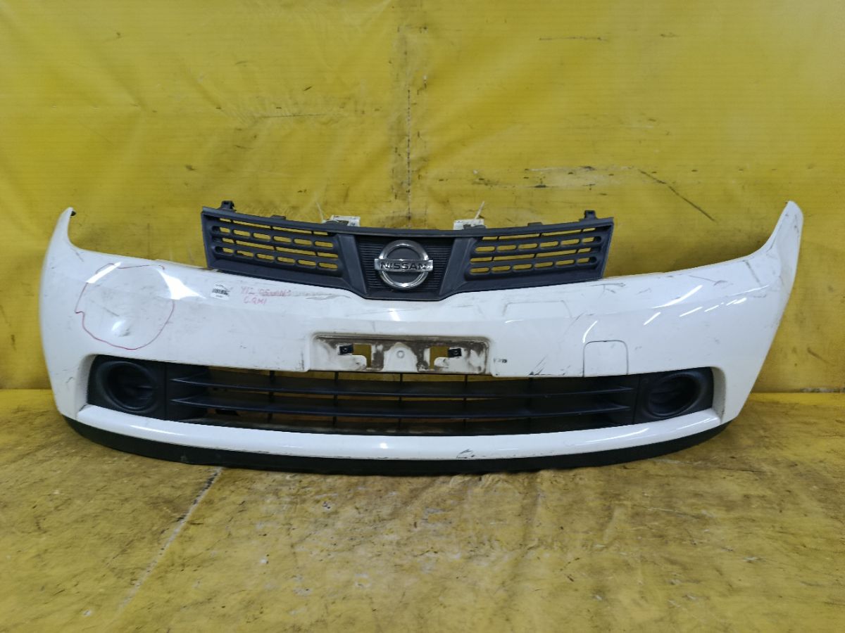 Бампер 62022-CV040 на Nissan Wingroad Y12 Фото 1