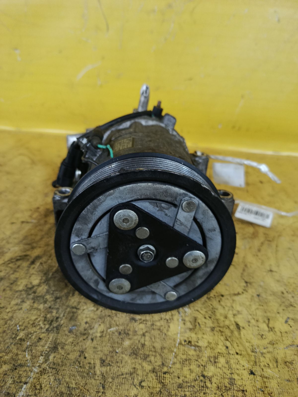 Компрессор кондиционера 38800-RTA-017 на Honda Stepwgn RG1 K20A Фото 5