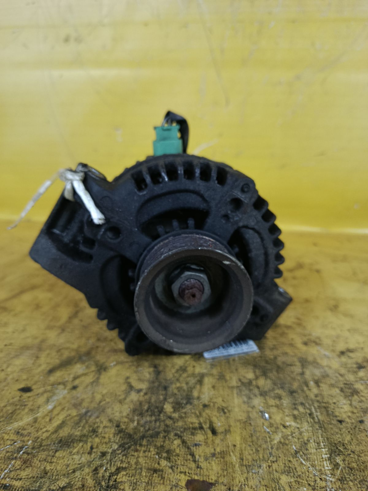 Генератор на Honda Stepwgn RG1 K20A Фото 4