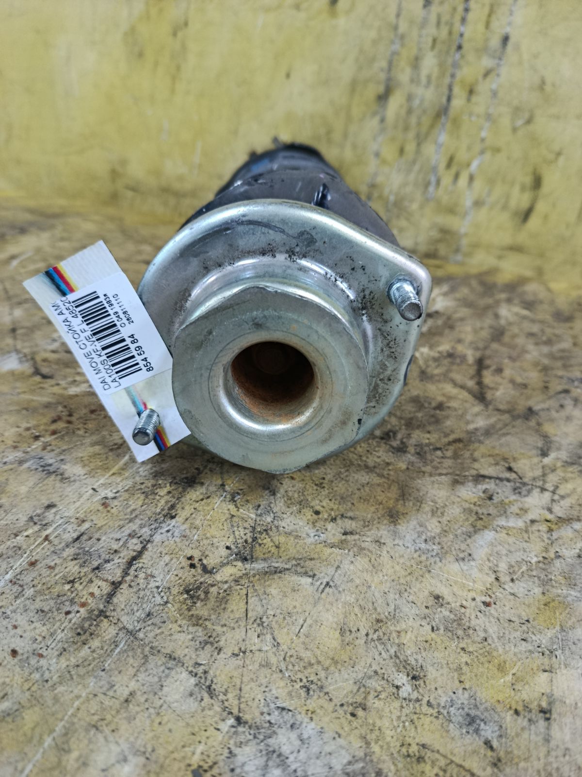 Стойка амортизатора 48520-B2A50 на Daihatsu Move LA100S KF-VE Фото 2