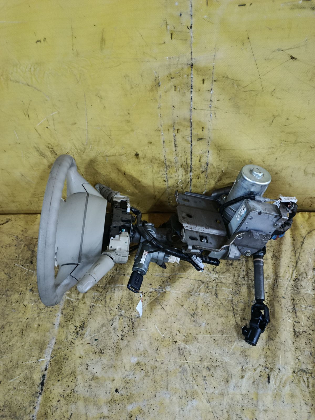 Рулевая колонка на Nissan March AK12 Фото 2