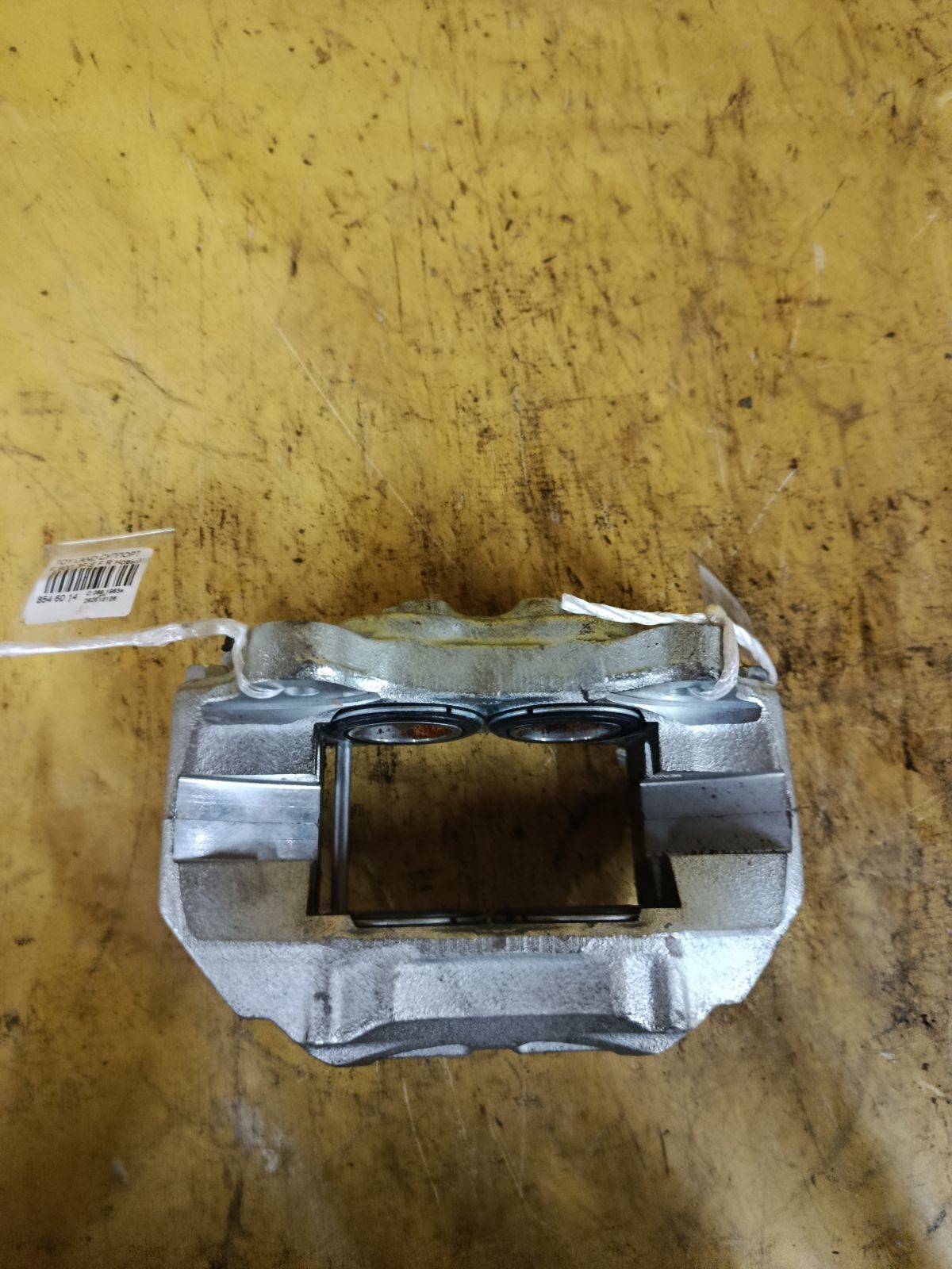 Суппорт на Toyota Land Cruiser FJ80G 3F-E Фото 2