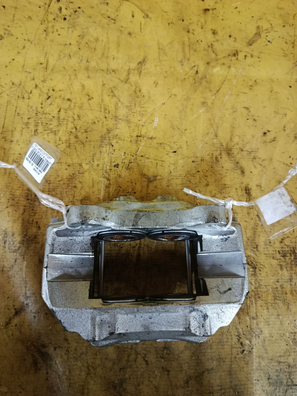 Суппорт на Toyota Land Cruiser FJ80G 3F-E Фото 2