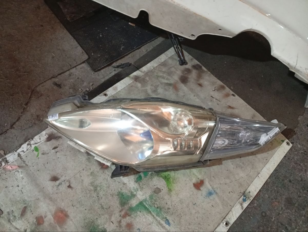 Фара 1865 1865,26060-3NK0A на Nissan Leaf AZE0 Фото 3