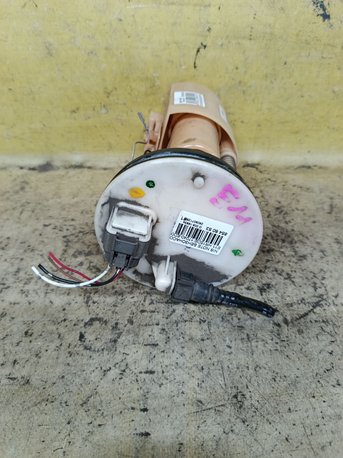 Бензонасос 17040-ED001 на Nissan Note E11 HR15DE Фото 1