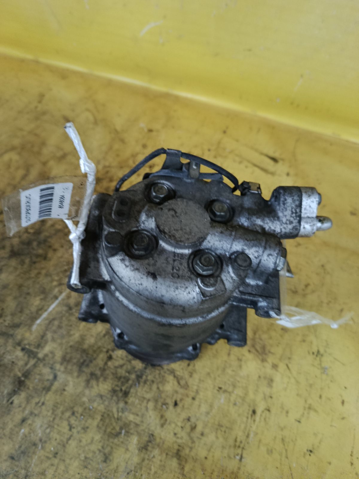 Компрессор кондиционера на Honda Fit GE6 L13A Фото 3
