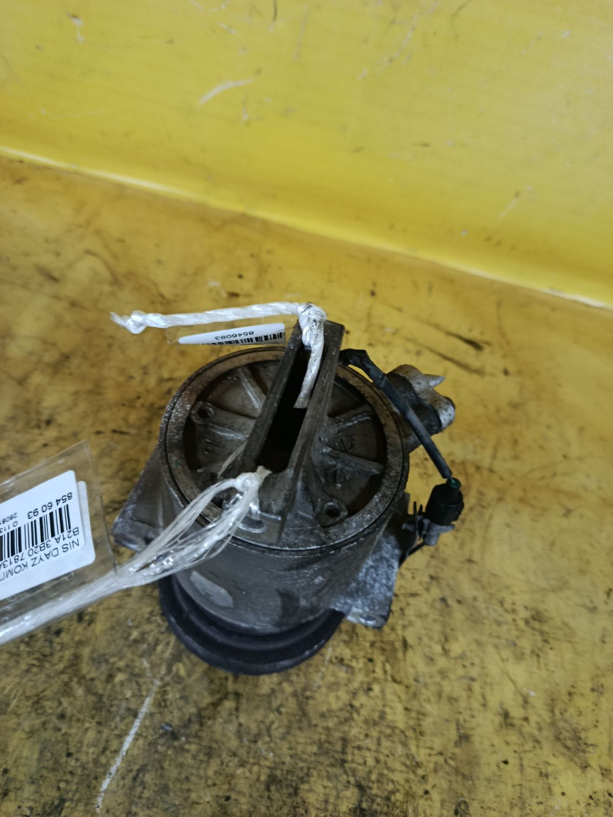 Компрессор кондиционера 7813A780 на Nissan Dayz Roox B21A 3B20 Фото 2