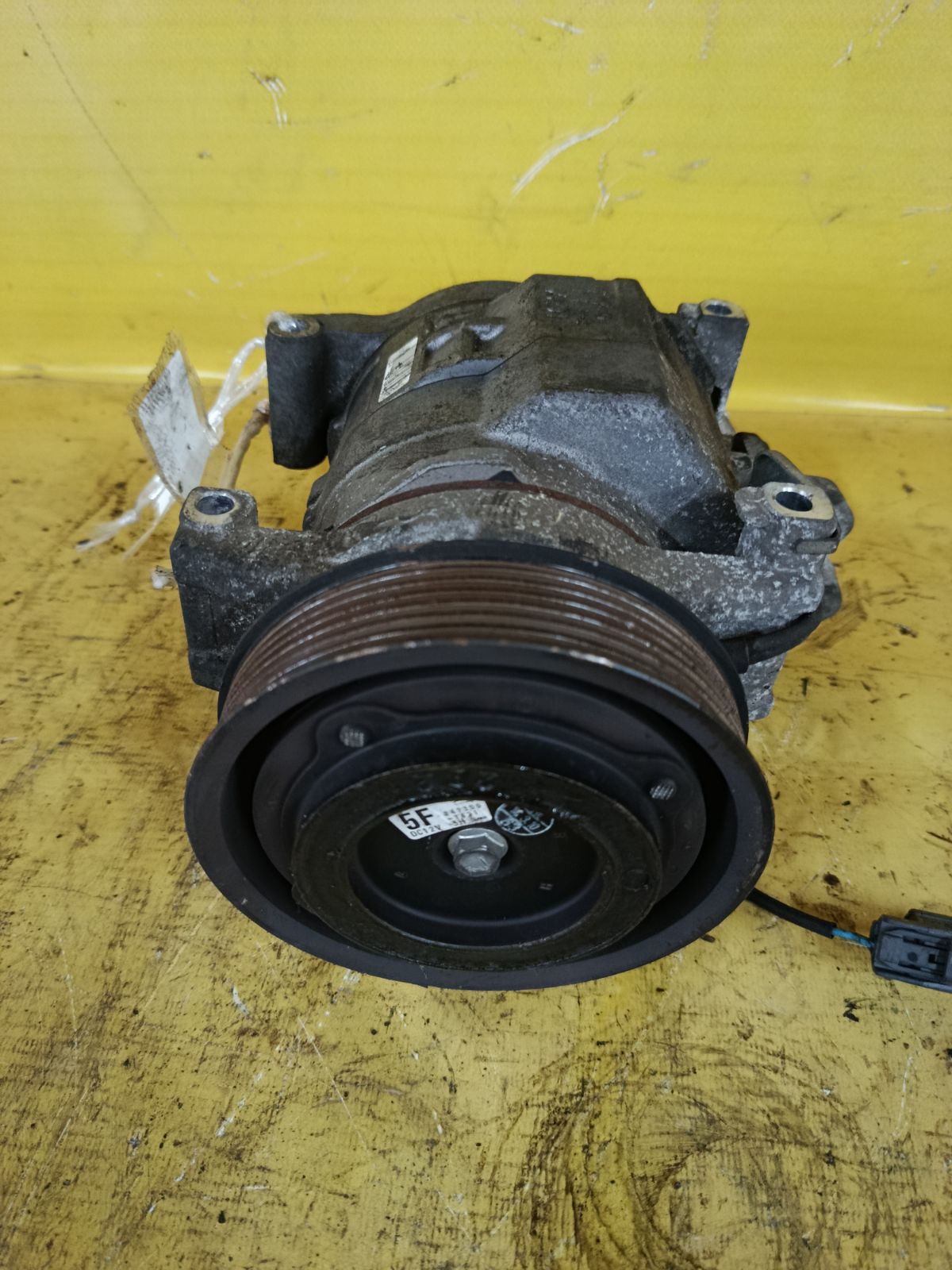 Компрессор кондиционера на Honda Elysion RR1 K24A Фото 5