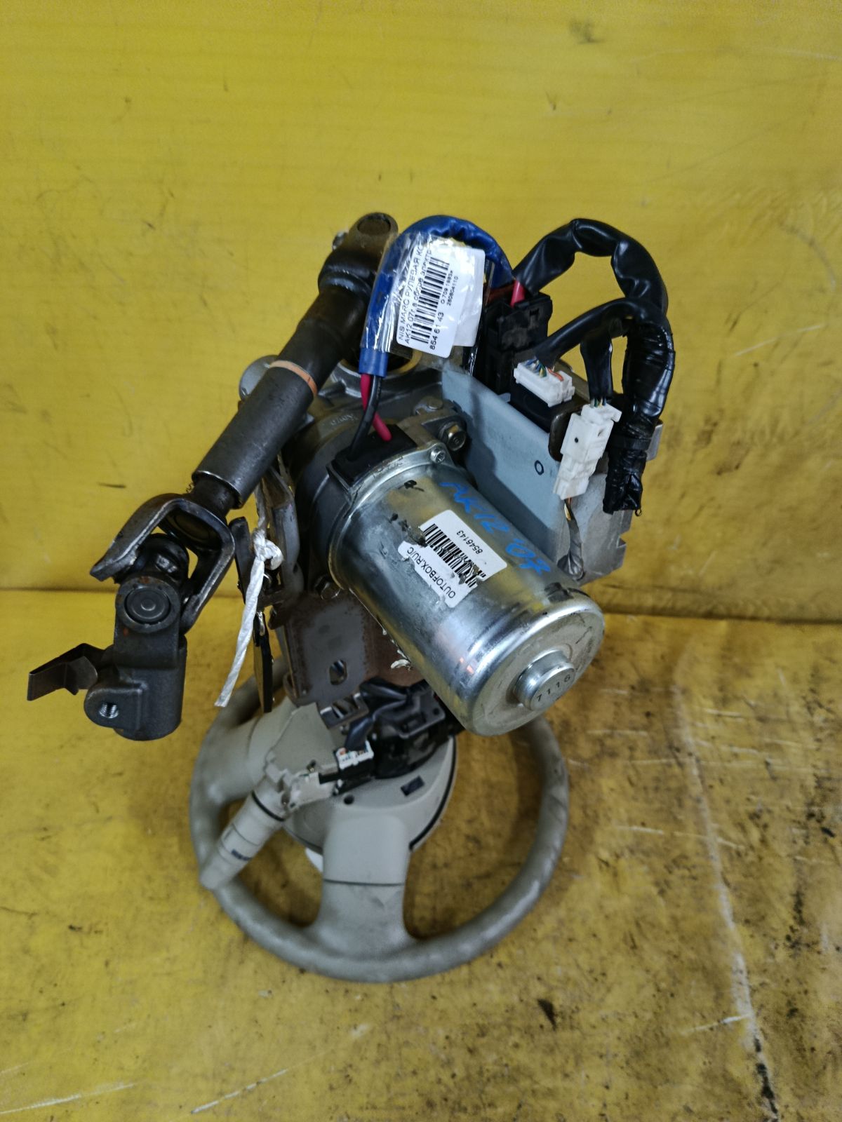 Рулевая колонка на Nissan March AK12 Фото 1