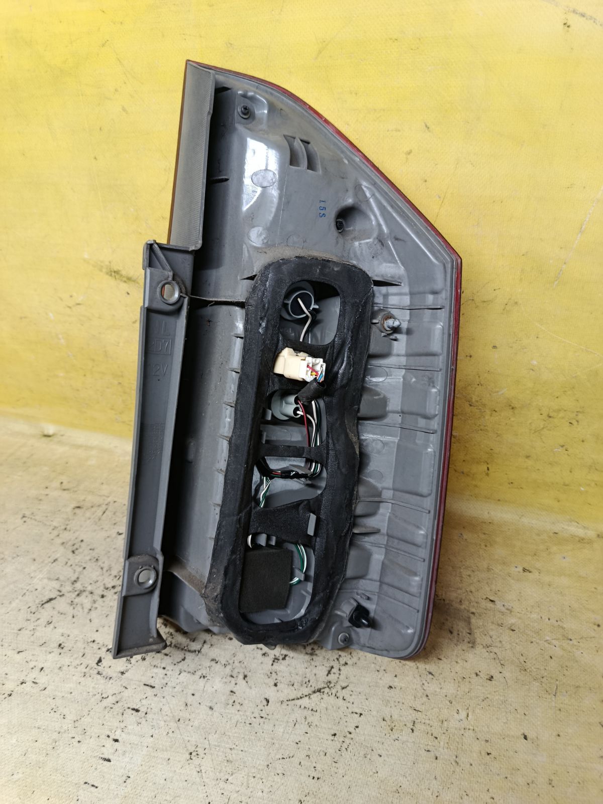 Стоп 28-219 28-219, на Toyota Noah ZRR70G Фото 2