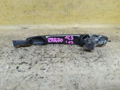 Ручка двери на Toyota Noah ZRR70G Фото 2