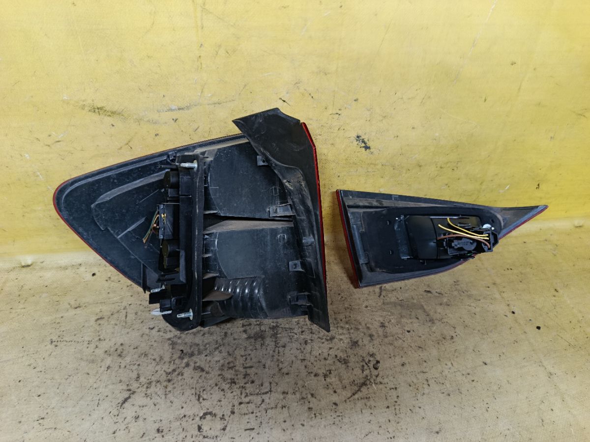 Стоп 6321299011009, 6321299011407 на Bmw X1 E84 Фото 2