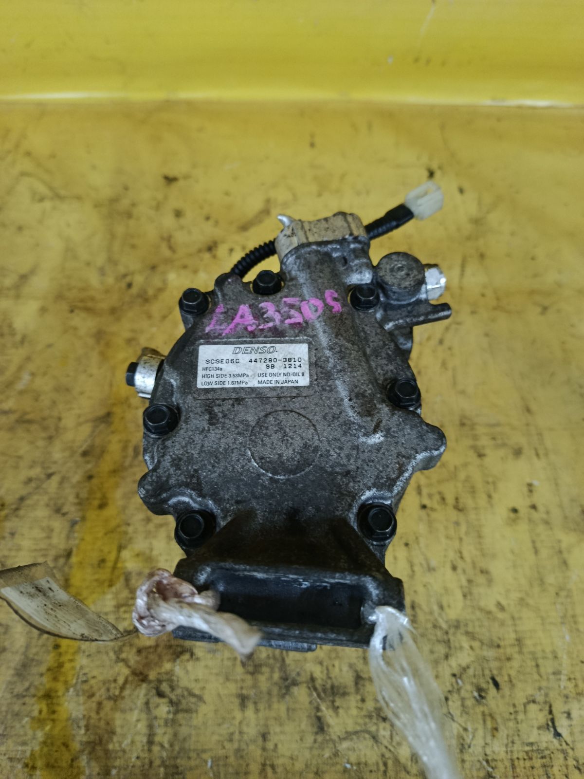 Компрессор кондиционера 447280-3810 на Daihatsu Mira E:s LA350S KF-VE Фото 3