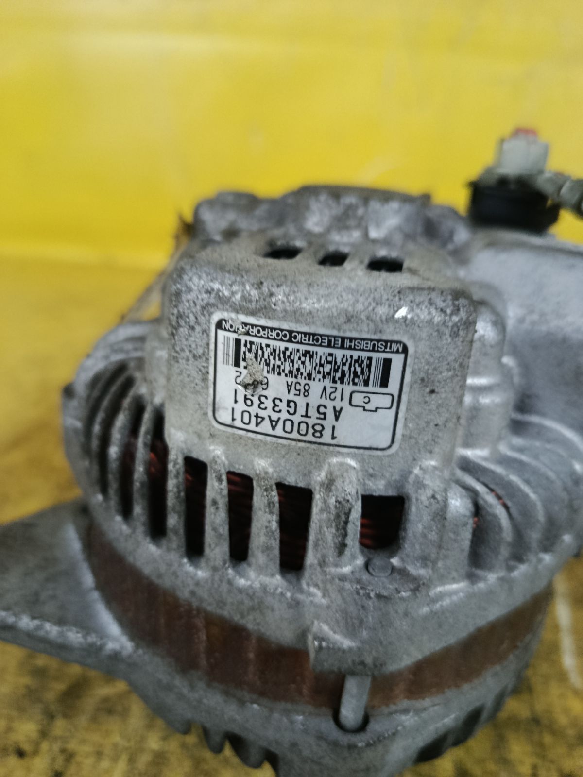 Генератор 1800A401 на Nissan Dayz Roox B21A 3B20 Фото 3